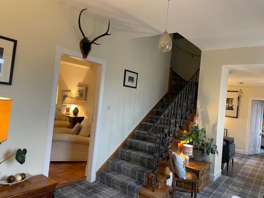 Bridge Holiday Let Linlithgow Ngoại thất bức ảnh